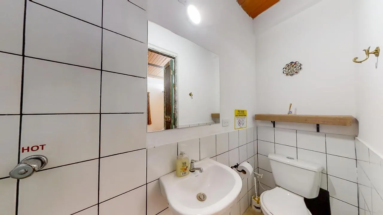 Casa Los Naranjos Hostal Medellín Penzion
